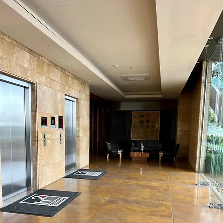 Luxury Apartemt Bay Front 1bed 2703